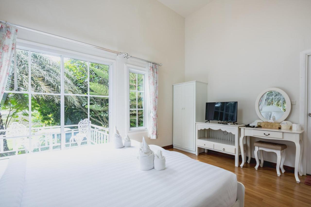 Sakarin Valley Resort Канчанабури Екстериор снимка